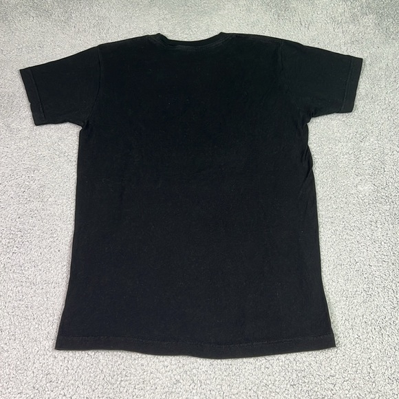 X-Men Wolverine Vs Omega T-shirt - Picture 3 of 3